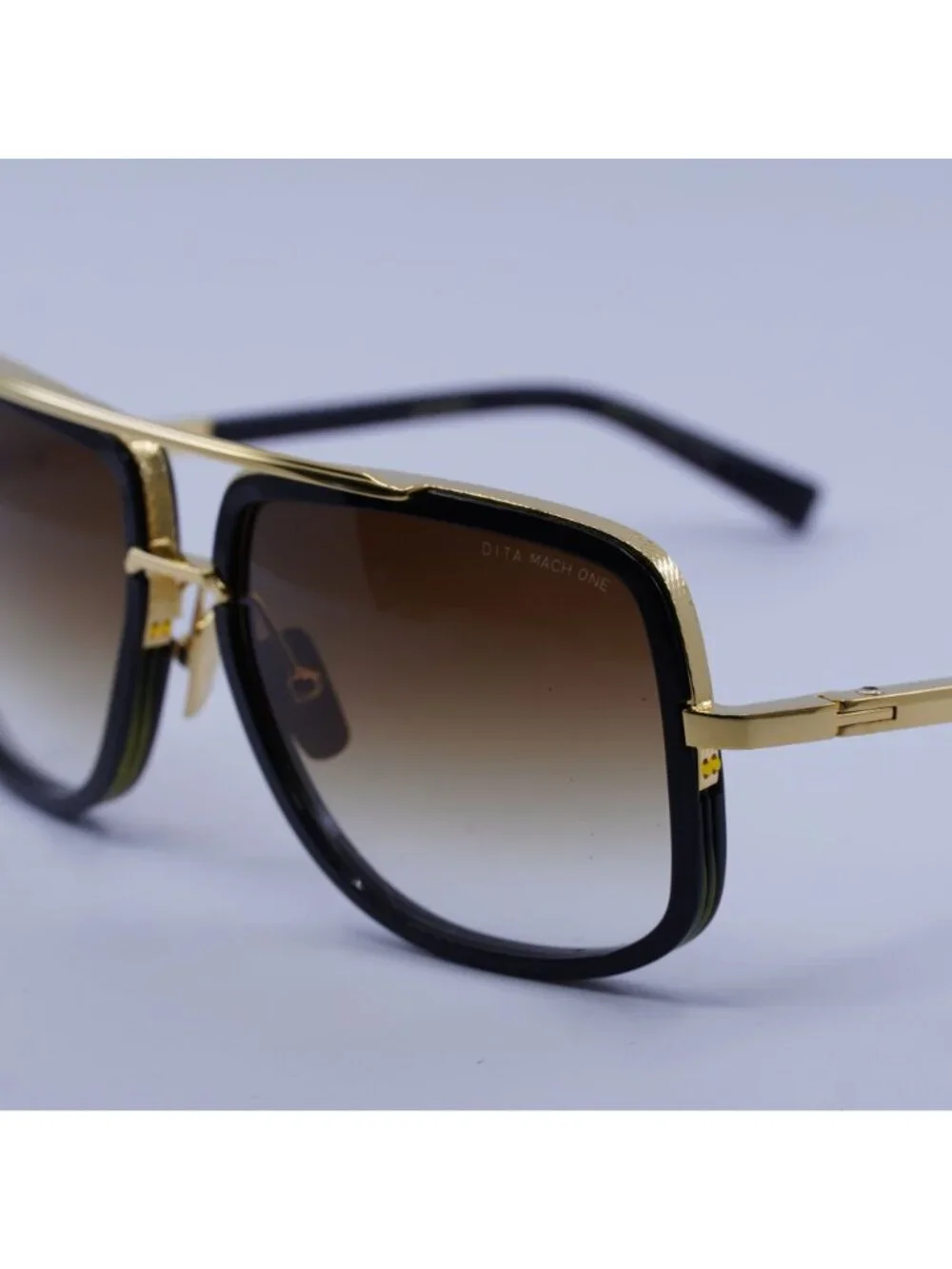 DITA authentic mach